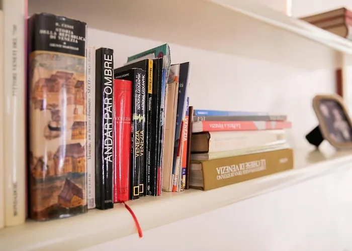 Classy Spacious Close To St.mark Square Apartmán Benátky